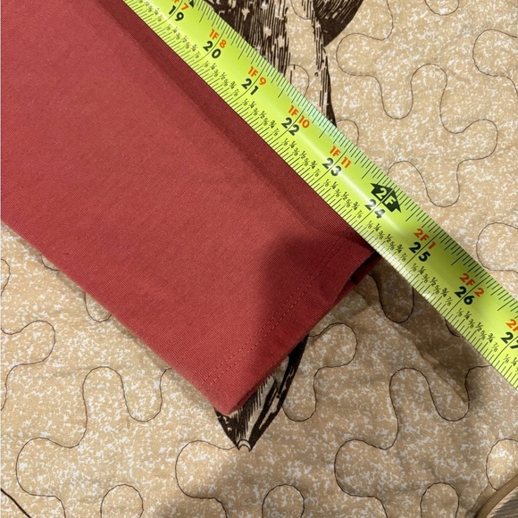 Altar'd State women’s boho Tunic with a "V-cutout back with lace. Size L - Picture 9 of 9